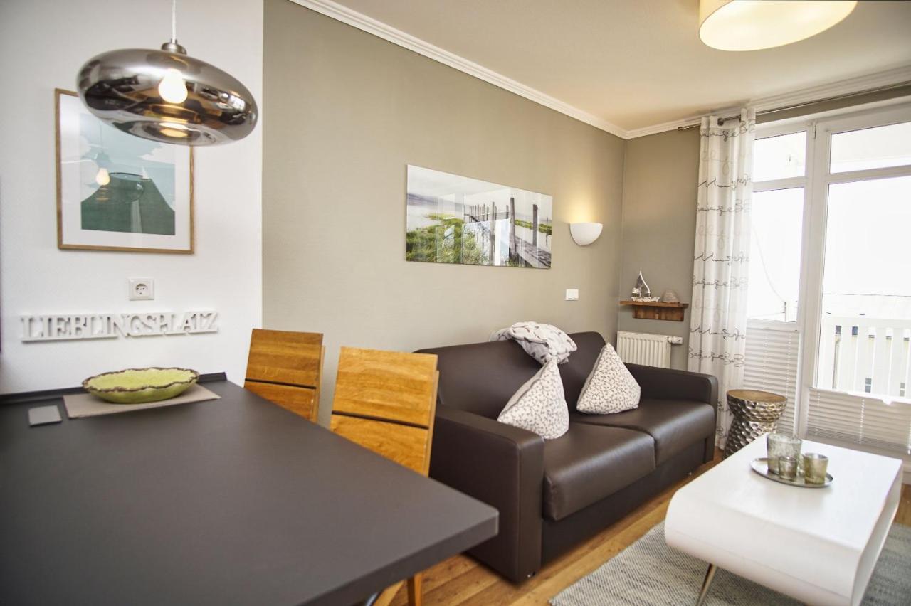 גוהרן Mit Meerblick Und Balkon, Gratis Nutzung Vom Ahoi Erlebnisbad Und Sauna In Sellin - Meeresblick Fewo 25 מראה חיצוני תמונה